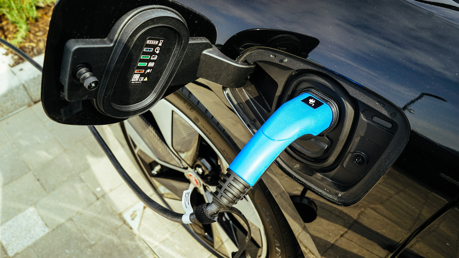 Street EV Charging