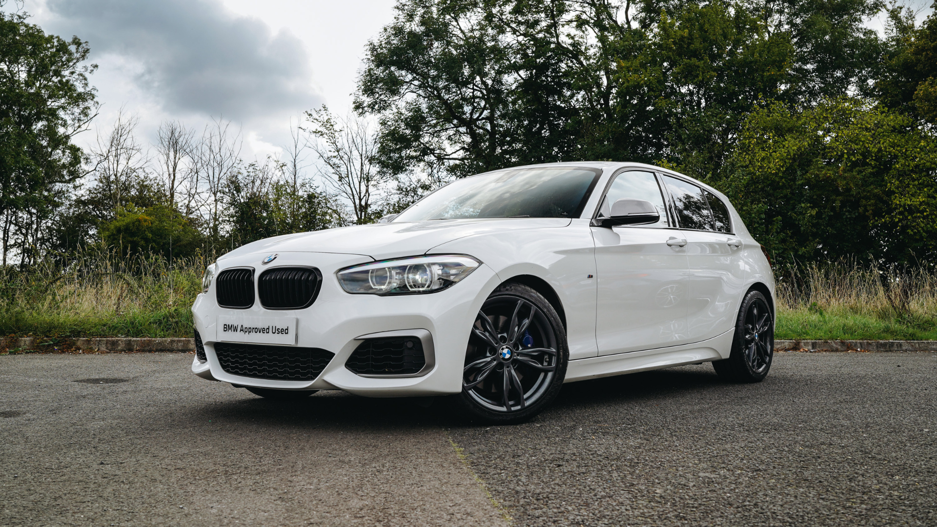 BMW M140i Front