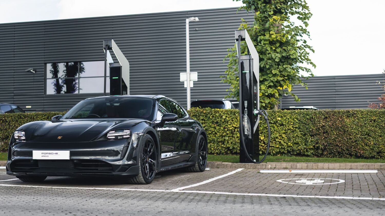 Porsche Taycan Charging