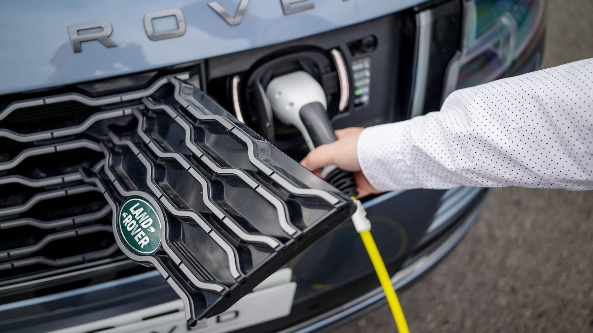 Range Rover Charging