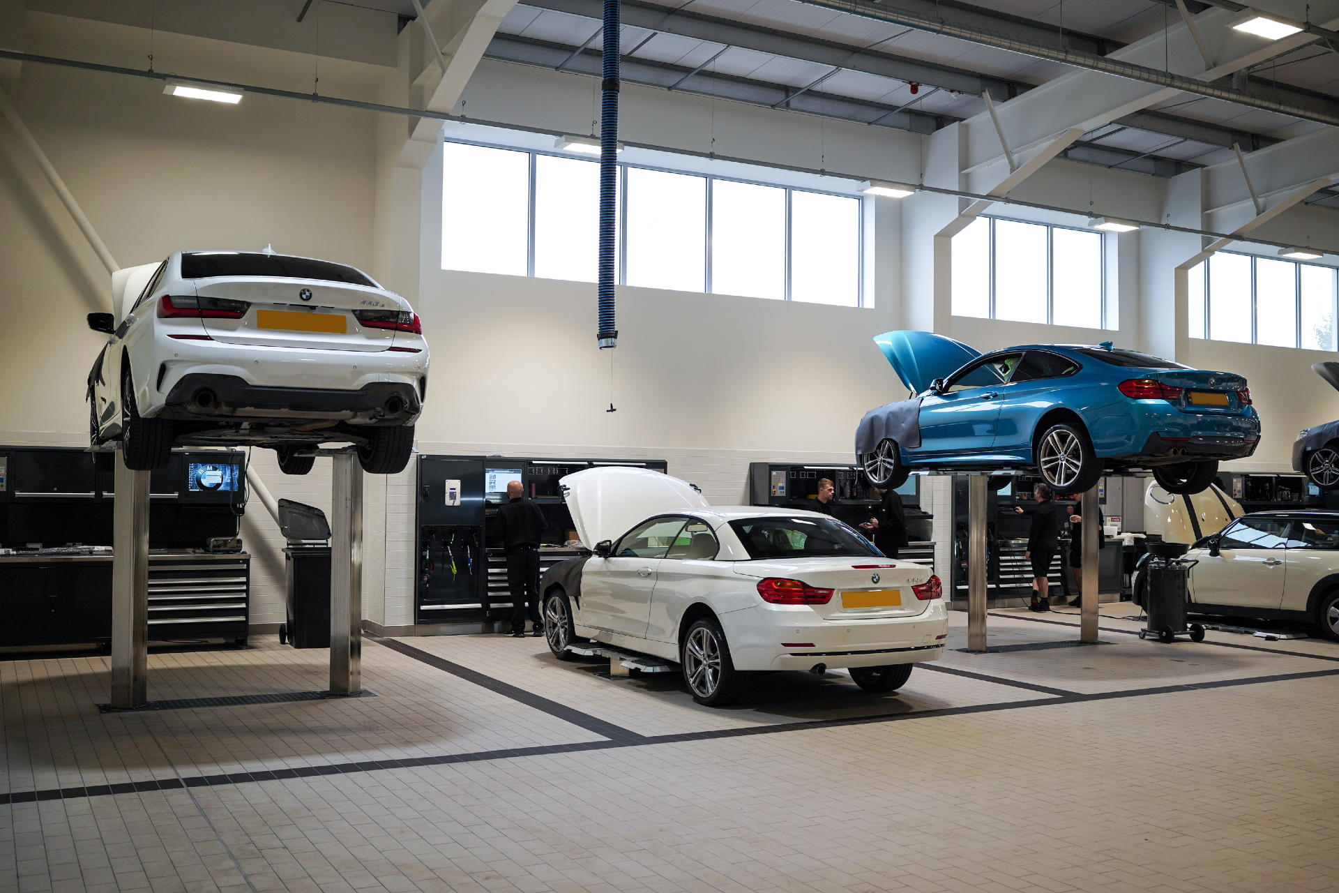 BMW Melksham Service Centre Dick Lovett