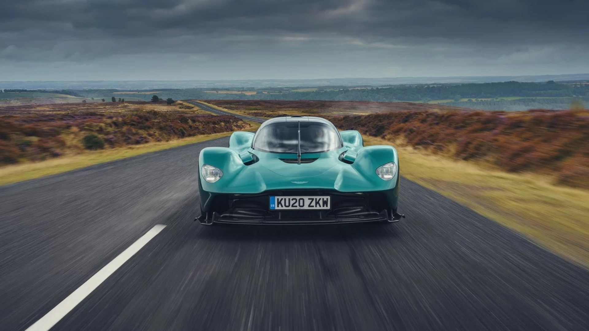 Aston Martin Valkyrie Front