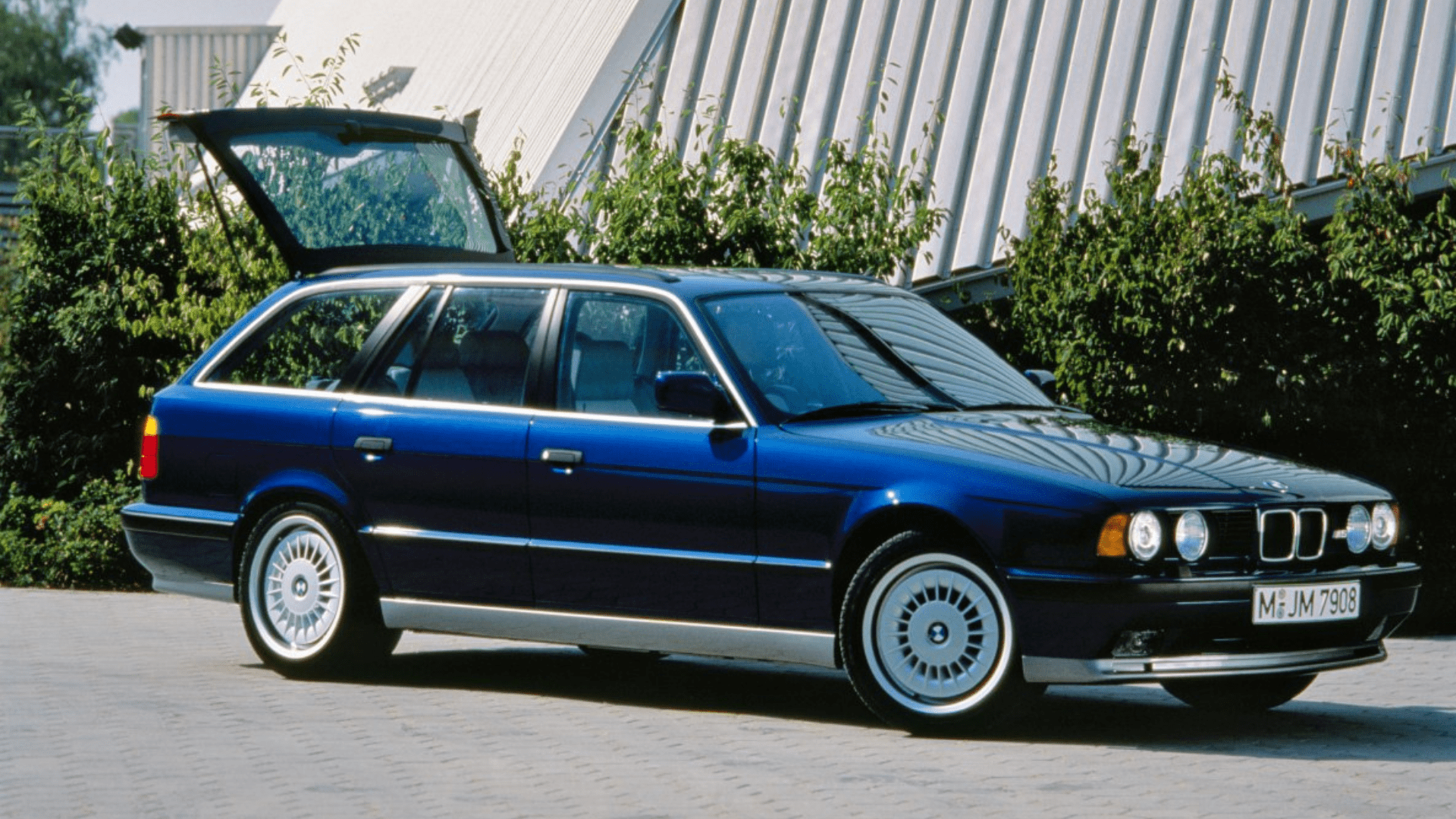 E34 M5 Touring