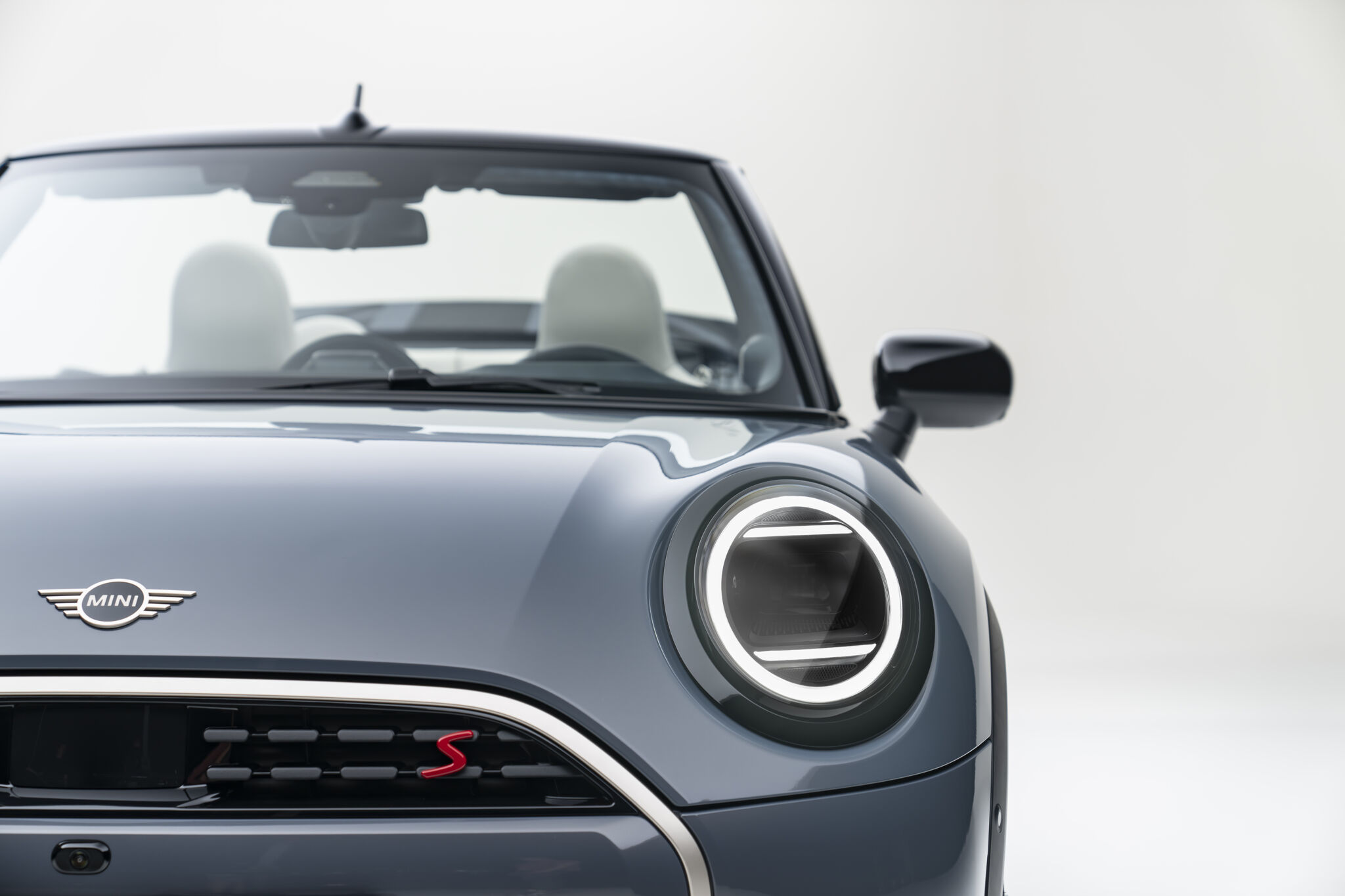 P90571455 highRes mini cooper converti