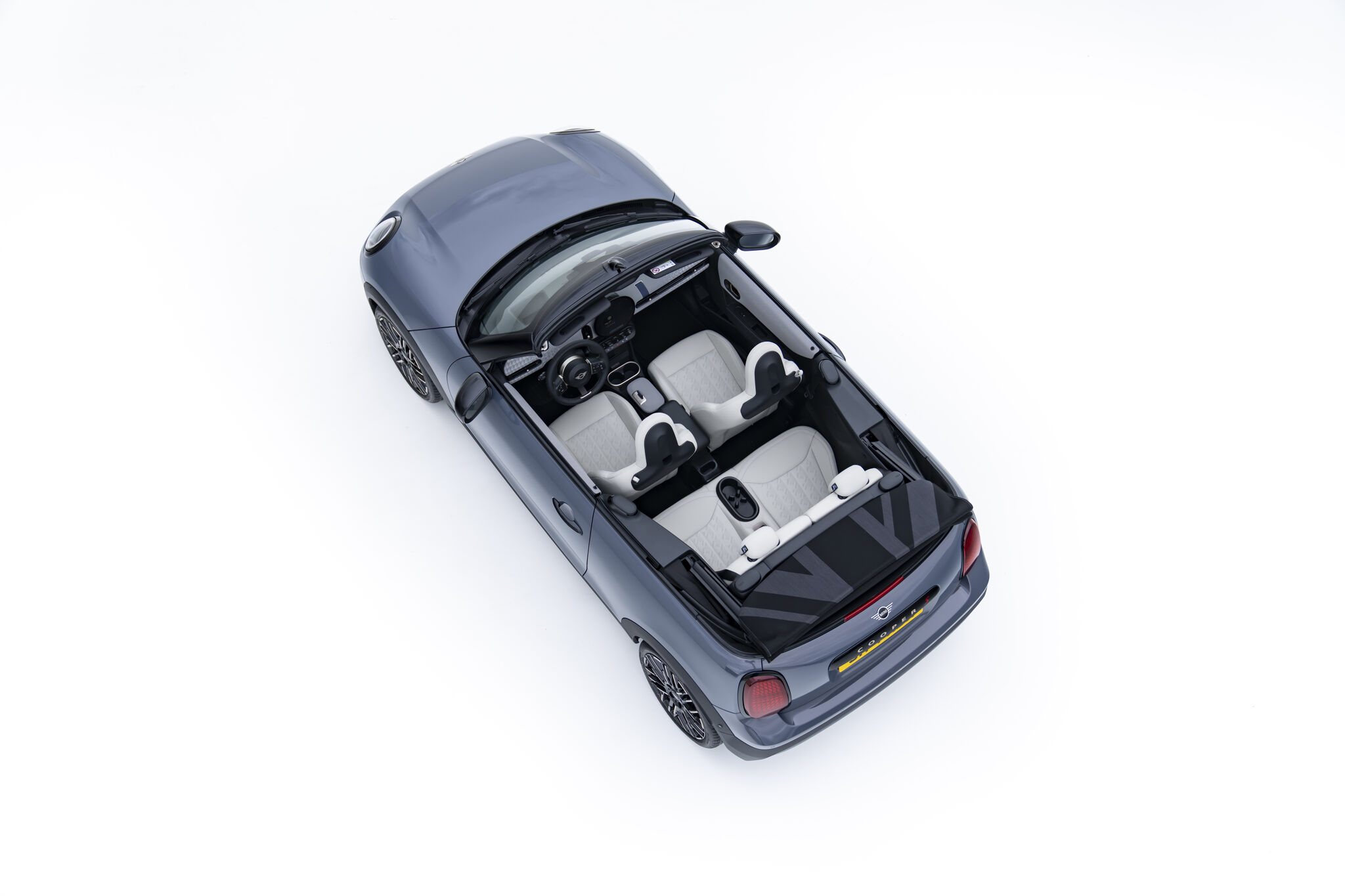 P90571442 highRes mini cooper converti
