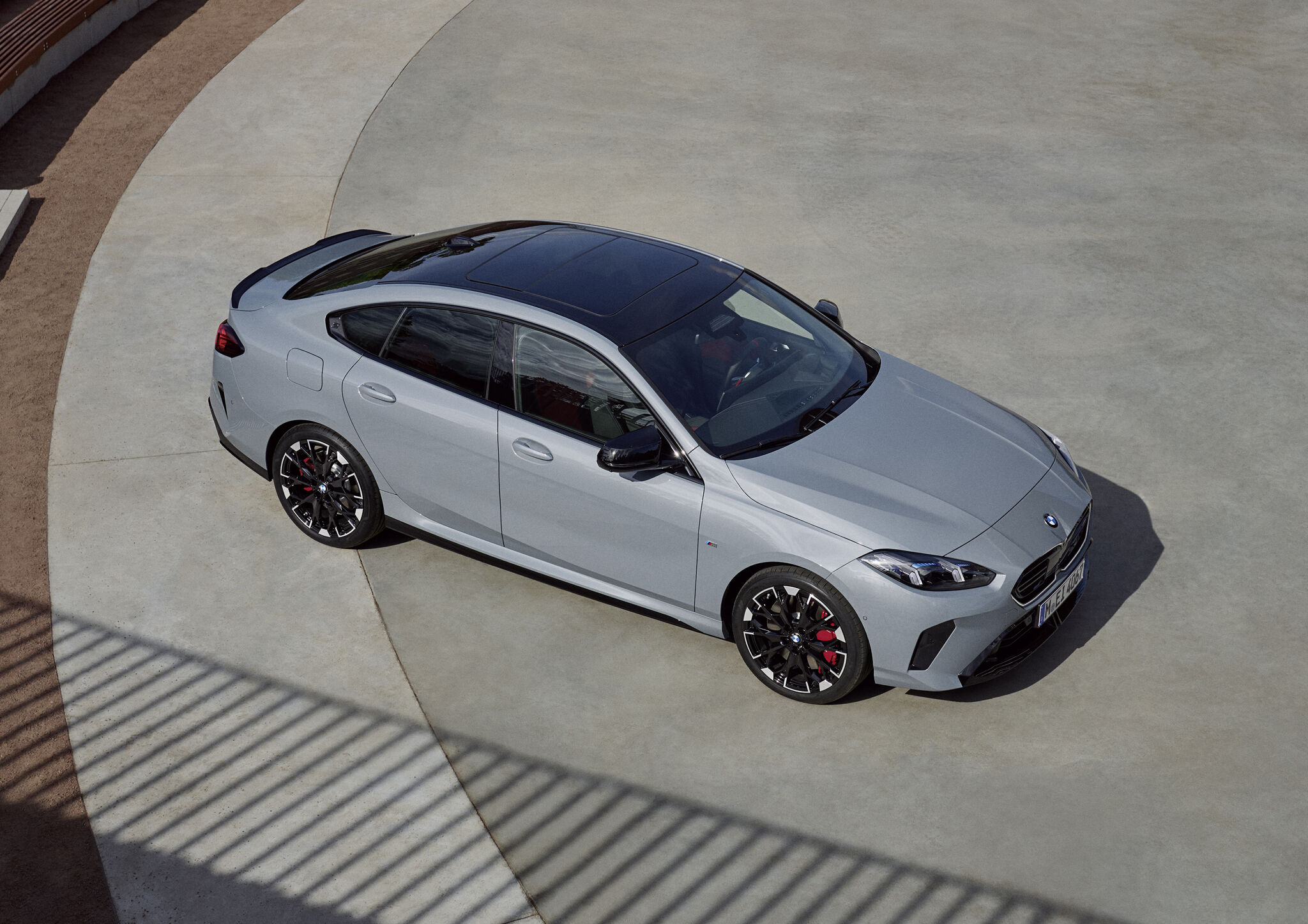 P90572295 highRes the new bmw m235 xdr