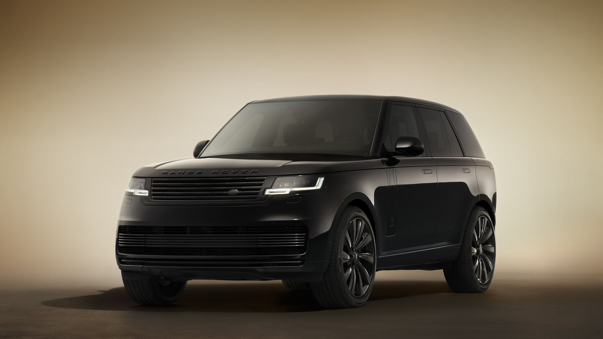 RR SV Black 26MY 090725 02